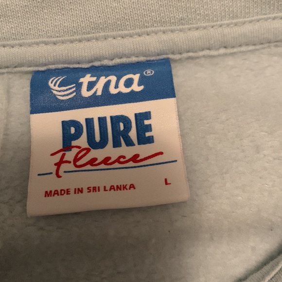 BRAND NEW ARITZIA QUARTER ZIP PASTEL BLUE SWEATER!💙🦋💎 - Picture 4 of 5